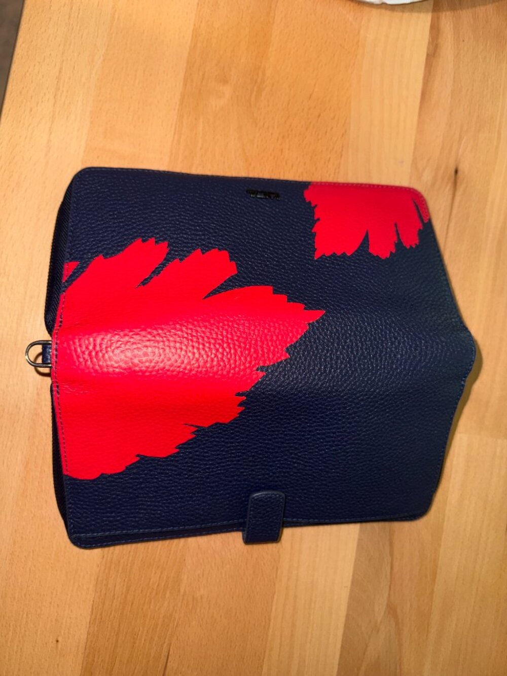 TUMI Leather Zip Around Travel Wallet Passport Organizer Navy Red - Picture 4 of 6
